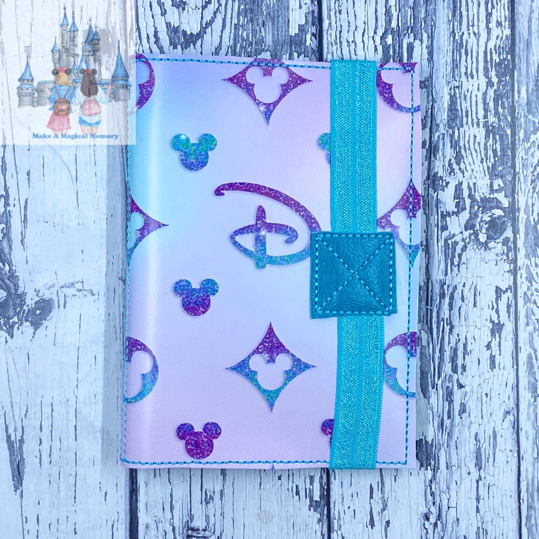 Passport/Vax Card Holder (DLV)